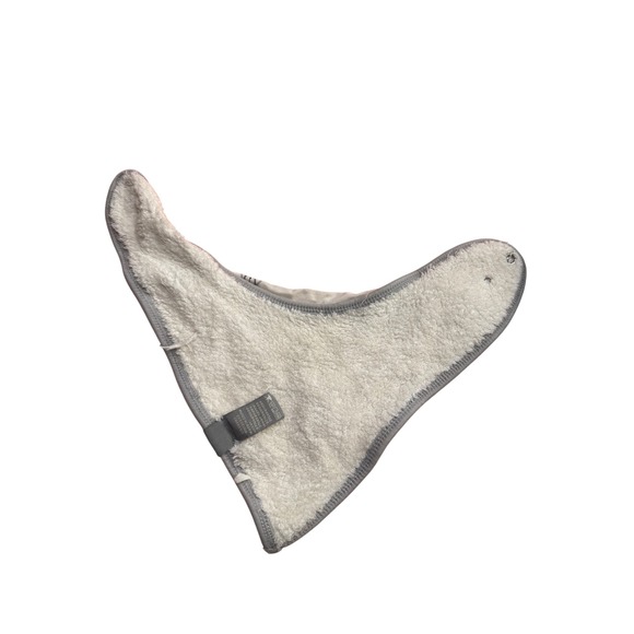 Kyte Baby Harry Potter Bib Hogwarts Glasses Lightning Bolt Wings Gray Trim - Picture 3 of 5